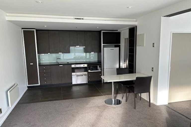 Photo of property in Summit Apartments, 20/184 Molesworth Street, Thorndon, Wellington, 6011