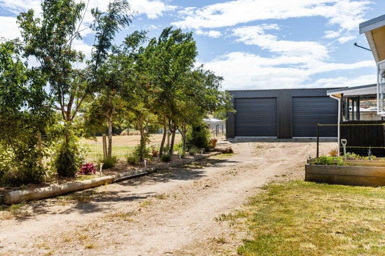 Photo of property in 6 Hall Road, Patearoa, Ranfurly, 9398