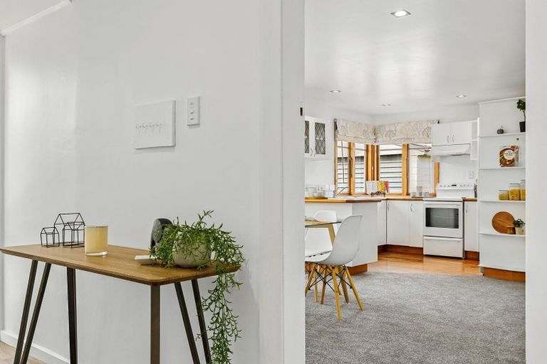 Photo of property in 84 Sparks Road, Hoon Hay, Christchurch, 8025