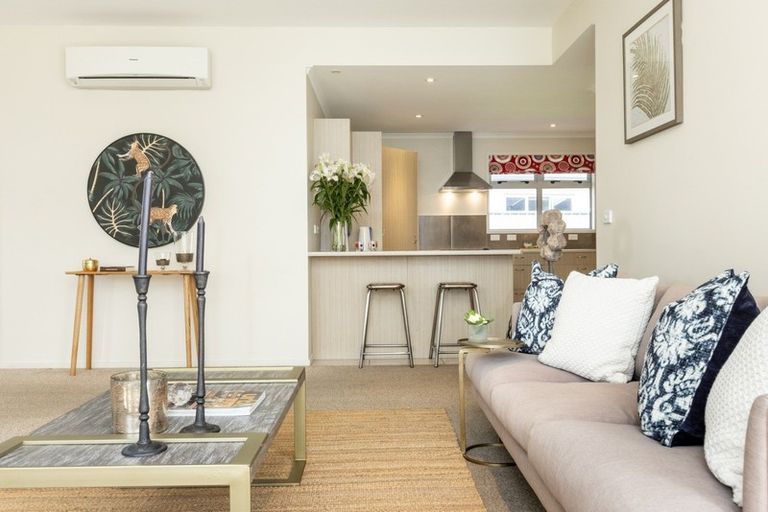 Photo of property in 3 Karoola Place, Havelock North, 4130