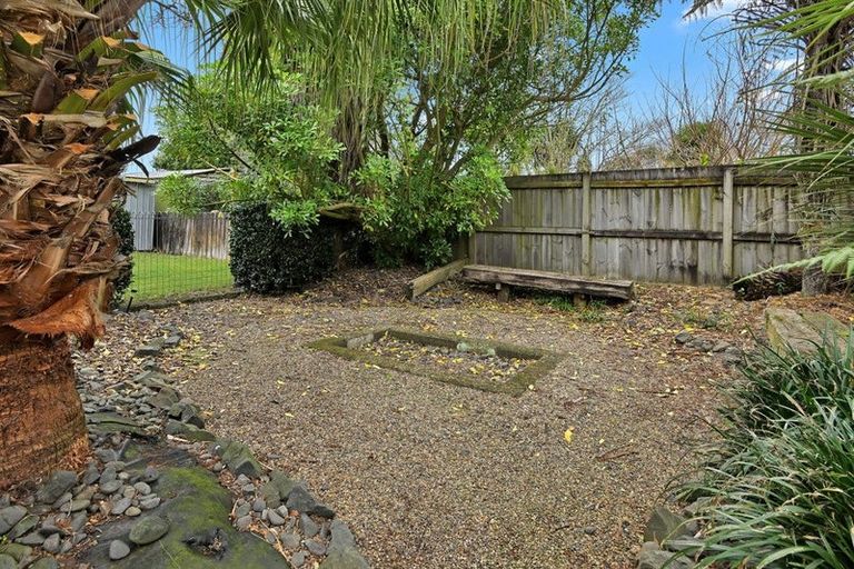 Photo of property in 305 Cameron Avenue, Te Awamutu, 3800