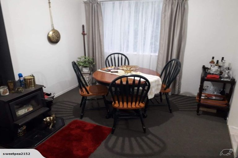 Photo of property in 3 Skipage Grove, Featherston, 5710