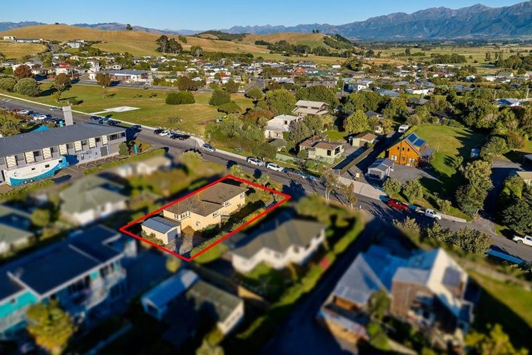 Photo of property in 19 Deal Street, Kaikoura, 7300