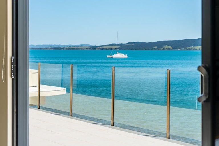 Photo of property in 42 Manganese Point Road, Tamaterau, Whangarei, 0174