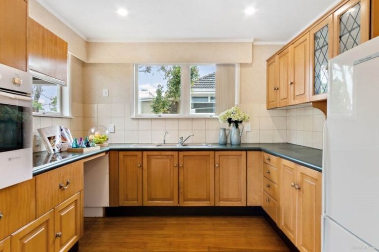 Photo of property in 63 Angelo Avenue, Howick, Auckland, 2014