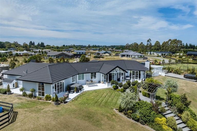 Photo of property in 29 Northside Drive, Waikuku, Rangiora, 7473