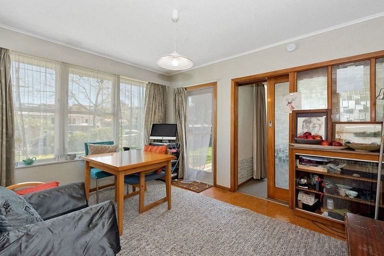 Photo of property in 74 Aurora Terrace, Hillcrest, Hamilton, 3216