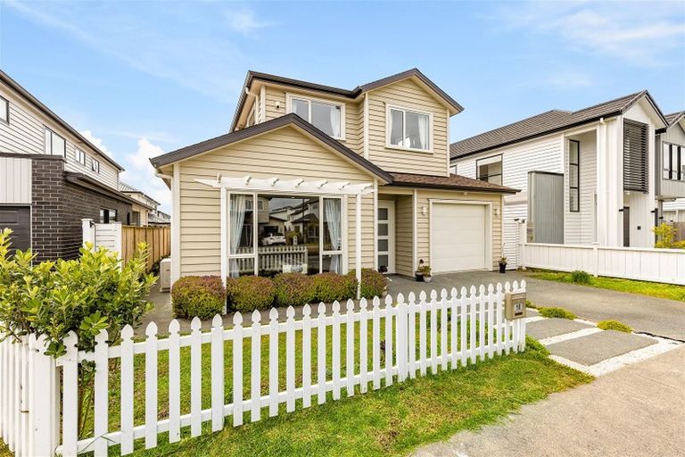 Photo of property in 18 Camp X Place, Whenuapai, Auckland, 0618