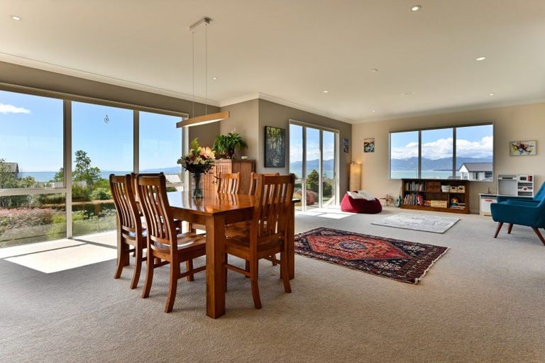 Photo of property in 43 Brabant Drive, Ruby Bay, Mapua, 7005