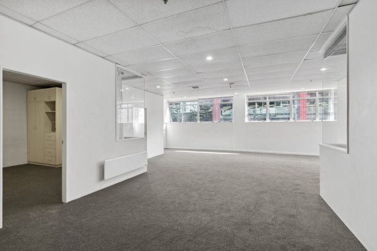 Photo of property in City Lodge, 205/115 Vivian Street, Te Aro, Wellington, 6011