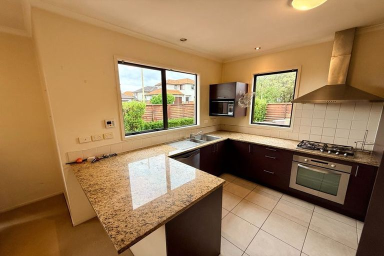 Photo of property in 46 Greenbough Lane, Greenhithe, Auckland, 0632