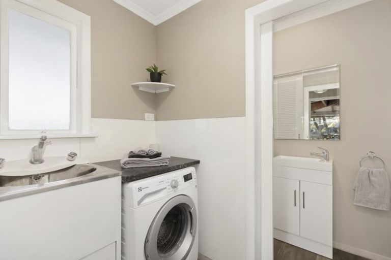 Photo of property in 149 Miromiro Road, Normandale, Lower Hutt, 5010