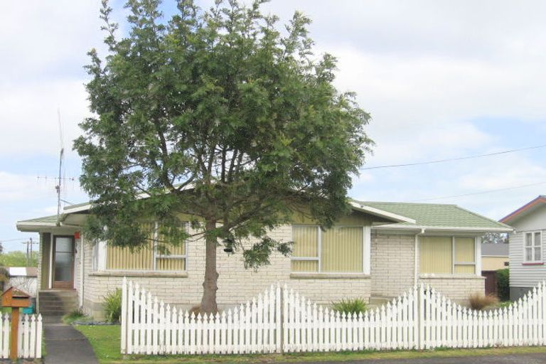 Photo of property in 1 Moana Place, Morrinsville, 3300