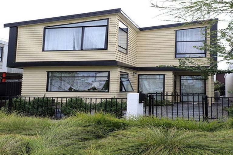 Photo of property in 48 Battalion Drive, Papakura, 2110