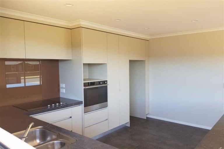 Photo of property in 18 Keene Drive, Bell Block, New Plymouth, 4312
