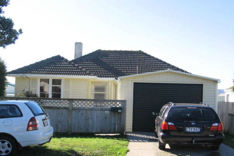 Photo of property in 12 Atua Street, Johnsonville, Wellington, 6037