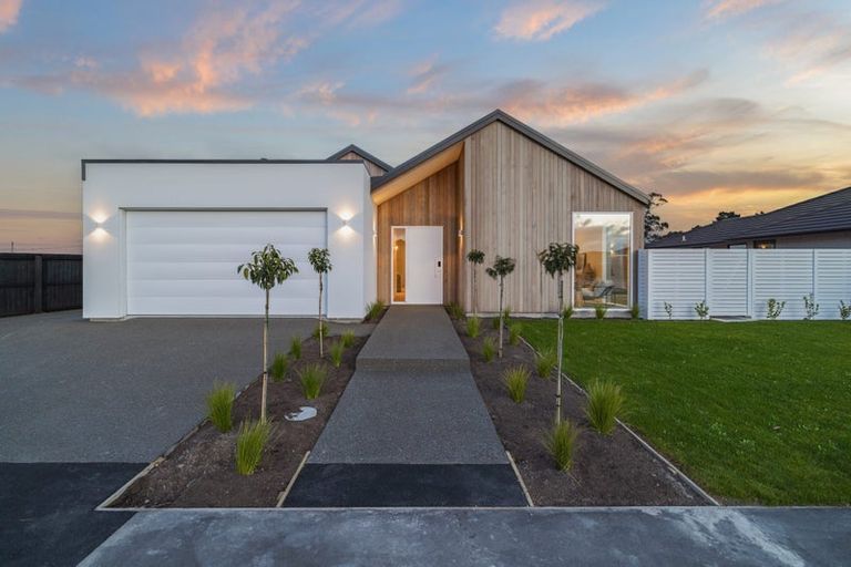 Photo of property in 186 Georgina Street, Marshland, Christchurch, 8083