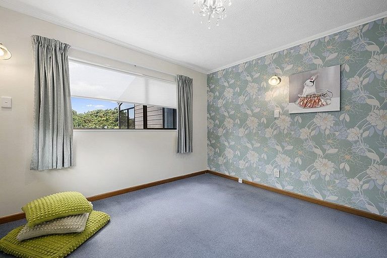 Photo of property in 3 Chichester Drive, Pinehaven, Upper Hutt, 5019