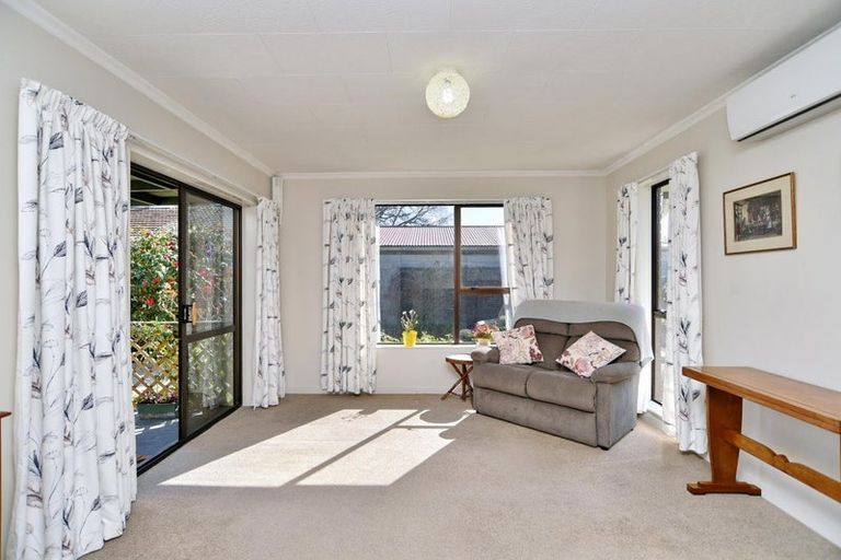 Photo of property in 13a Strachan Place, Rangiora, 7400