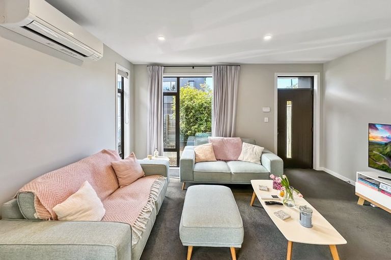 Photo of property in 30 Ron Deal Way, Epuni, Lower Hutt, 5011
