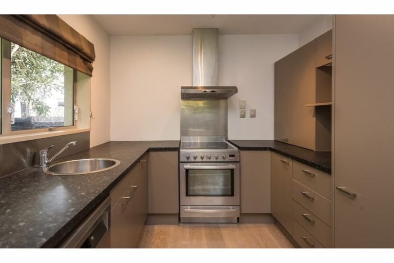 Photo of property in 22 Albany Street, St Albans, Christchurch, 8014