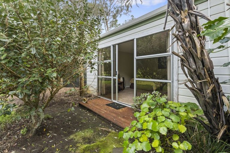 Photo of property in 41 Walkers Lane, Manakau, Levin, 5573