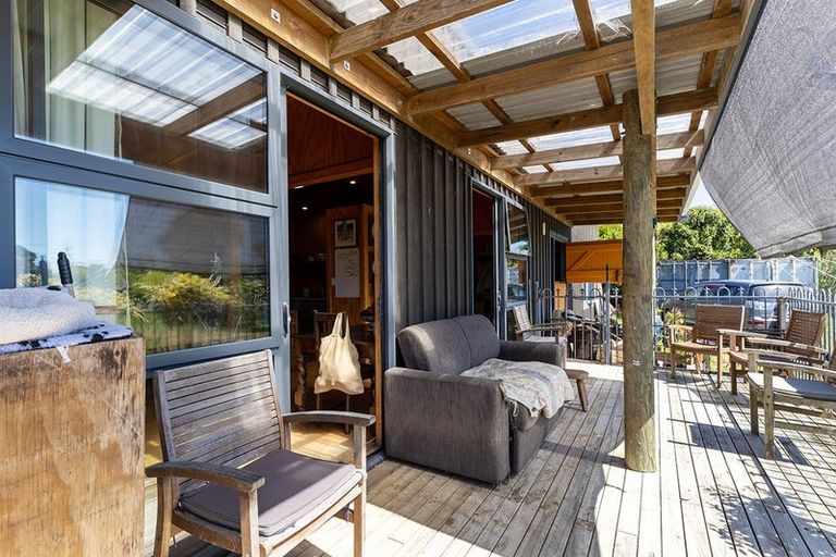 Photo of property in 11a Main Road, Ngakawau, 7824