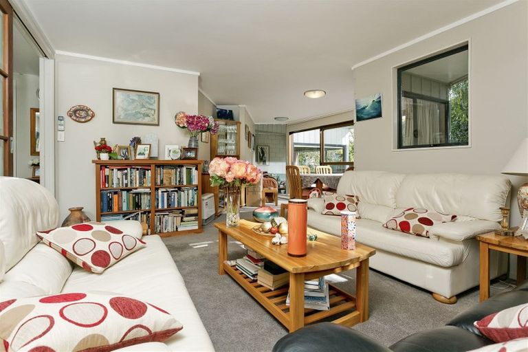 Photo of property in 229 Lake Road, Belmont, Auckland, 0622