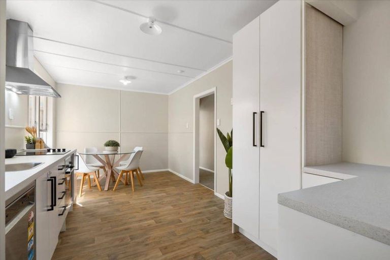 Photo of property in 3a Hilltop Road, Parkvale, Tauranga, 3112