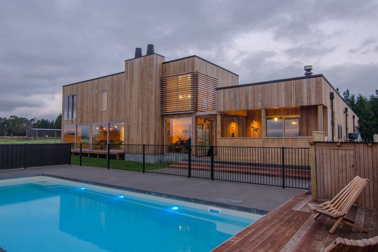 Photo of property in 18b Shooting Butts Road, Martinborough, 5784