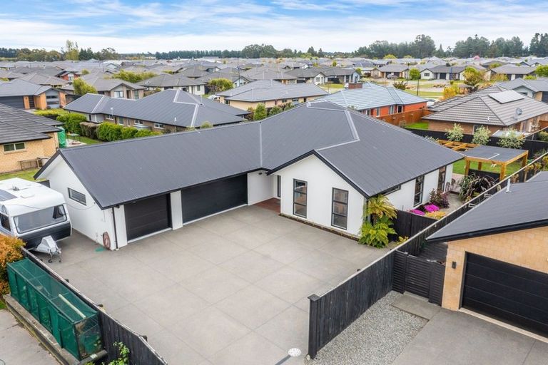 Photo of property in 5 Appleton Court, Rolleston, 7615