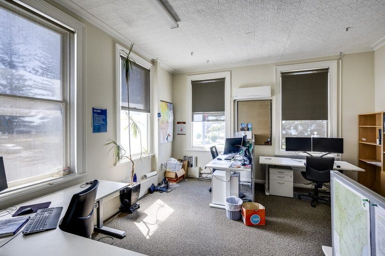 Photo of property in 59 Marine Parade, Napier South, Napier, 4110