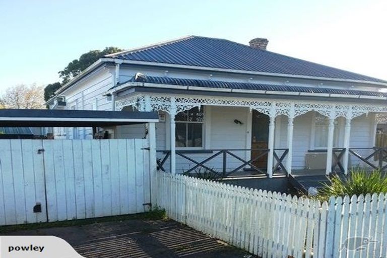 Photo of property in 18 Alexander Street, Papakura, 2110