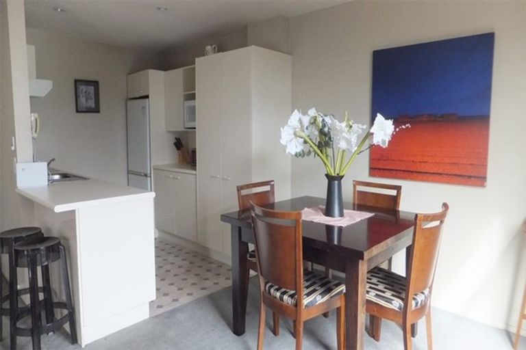 Photo of property in 4/69 Carlton Mill Road, Merivale, Christchurch, 8014