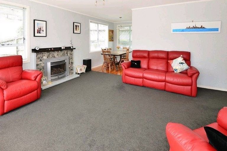 Photo of property in 38 Alexander Avenue, Torbay, Auckland, 0630