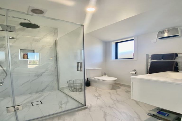 Photo of property in 21 Grimwood Street, Woodend, 7610