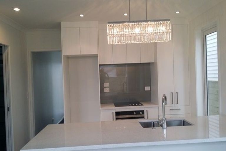 Photo of property in 3 Lockheed Street, Hobsonville, Auckland, 0618