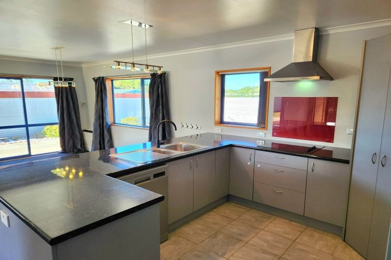 Photo of property in 4 Pukaki Avenue, Ngahere, Dobson, 7872