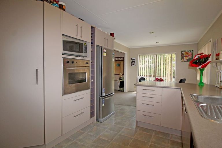Photo of property in 9 El Viso Place, Te Kamo, Whangarei, 0112