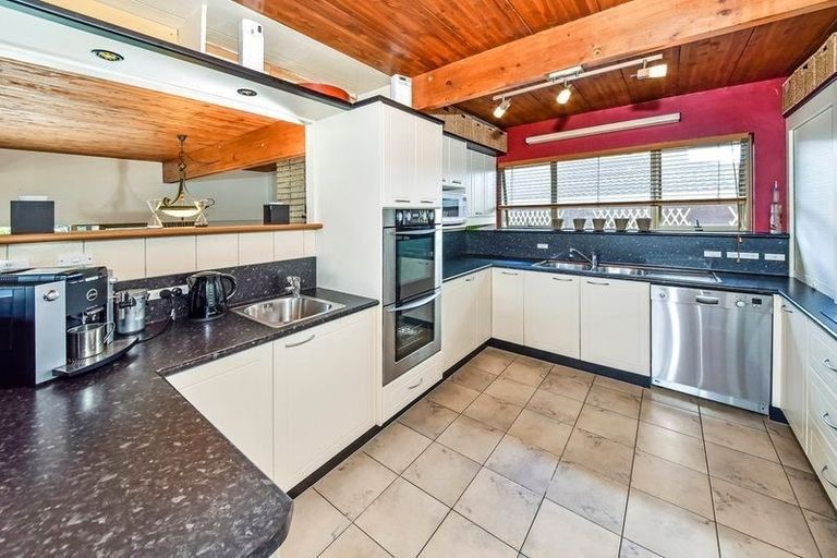 Photo of property in 72 Motatau Road, Papatoetoe, Auckland, 2025