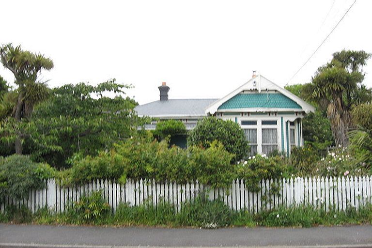 Photo of property in 35 Clarendon Terrace, Woolston, Christchurch, 8023
