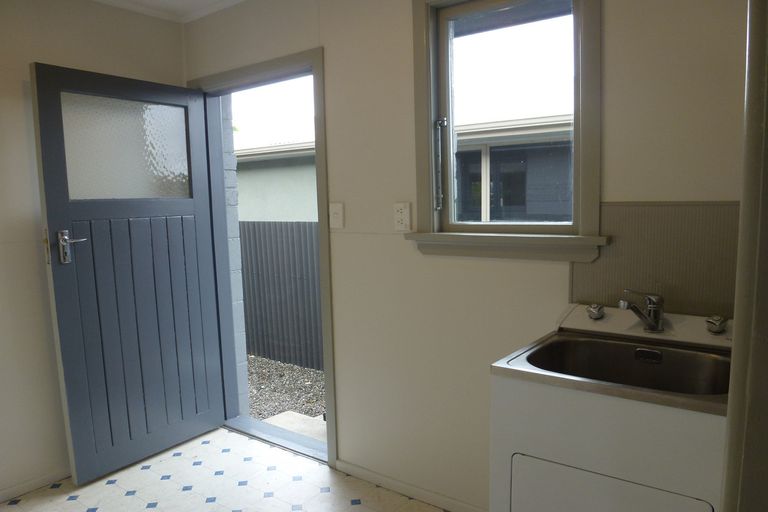 Photo of property in 5 Campbell Street, Alexandra, 9320
