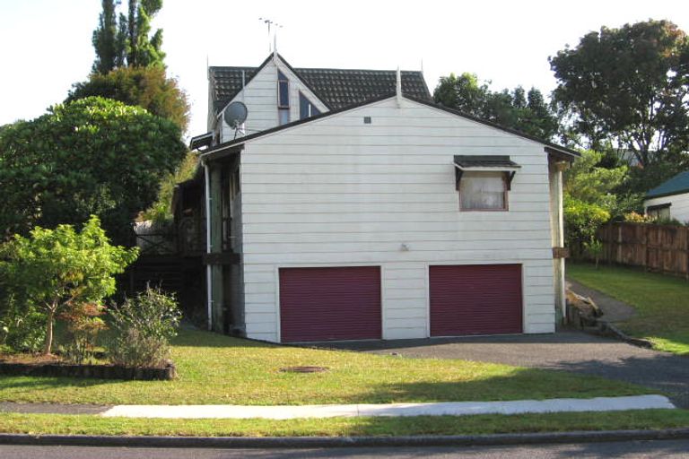 Photo of property in 7 Sandiacre Way, Browns Bay, Auckland, 0630