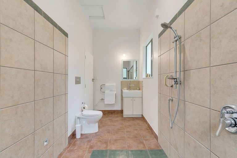 Photo of property in 45 Rongomau Lane, Raumati South, Paraparaumu, 5032