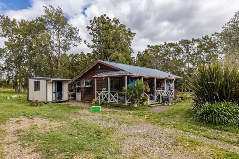 Photo of property in 378 Pakaru Road, Kawakawa, 0282
