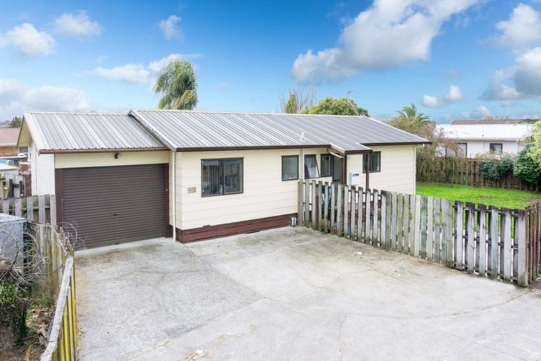 Photo of property in 48d Garland Drive, St Andrews, Hamilton, 3200