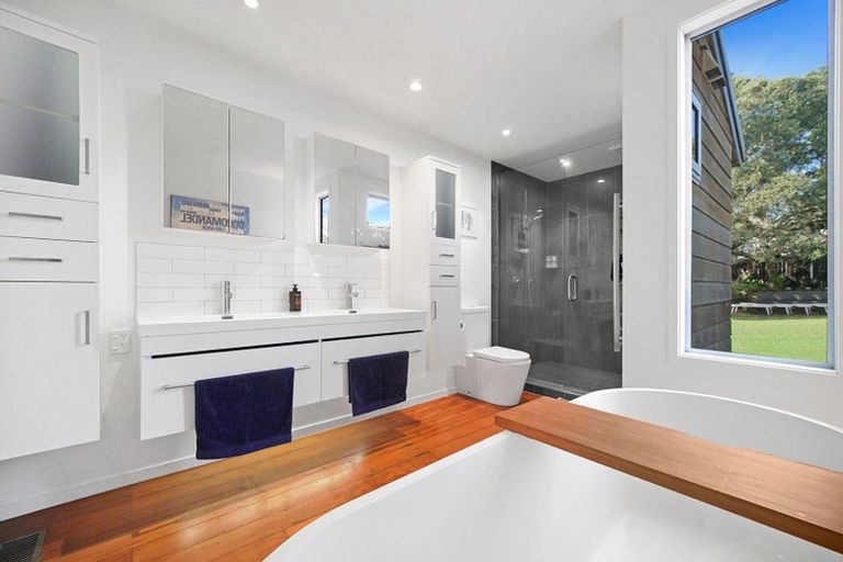 Photo of property in 3 Rewiti Avenue, Takapuna, Auckland, 0622