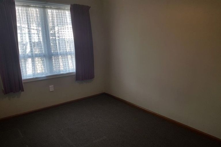 Photo of property in 2/42 North Avon Road, Richmond, Christchurch, 8013