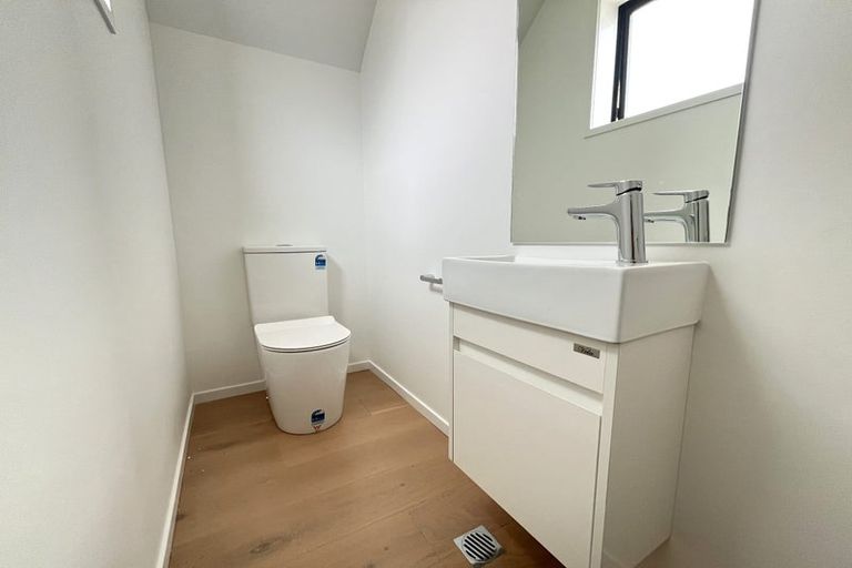 Photo of property in 17/10 Pascoe Avenue, Paremata, Porirua, 5026