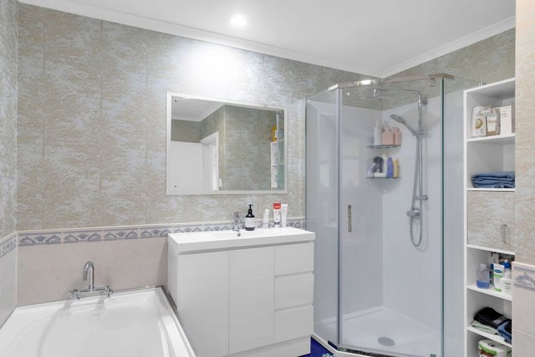 Photo of property in 73 Clayton Road, Mangakakahi, Rotorua, 3015